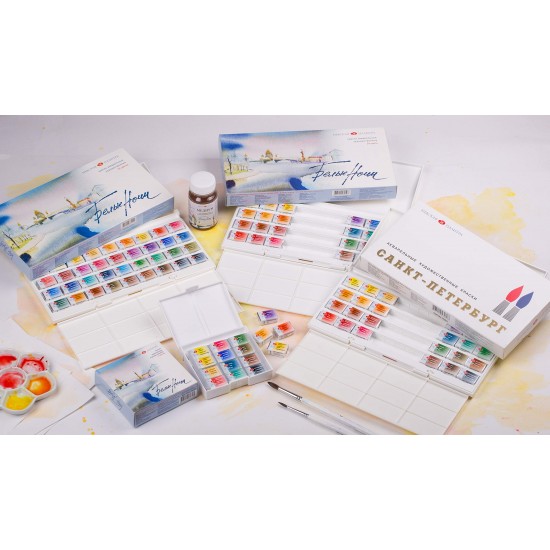 وايت نايتس - ألوان مائية 24 فل بان، في علبة بلاستيكية من سانت بطرسبرغ روسيا